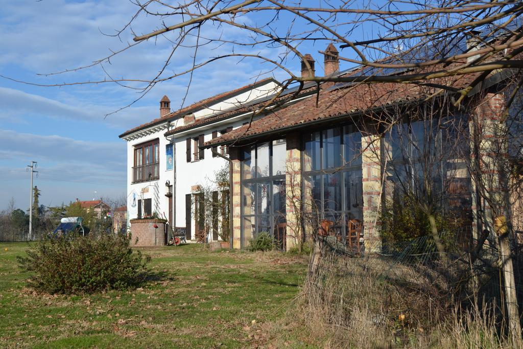 Villa Cascina Trapella à Terruggia Chambre photo